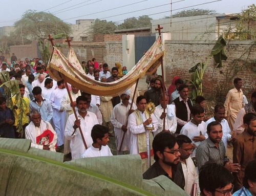 Pakistan Christian is thrown off roof for refusing to embrace Islam